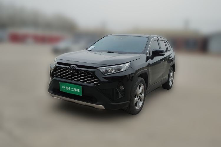 Used Toyota RAV4 2022 2.0L CVT Two-Wheel Drive Fashion Plus Edition Front Left 45 Deg