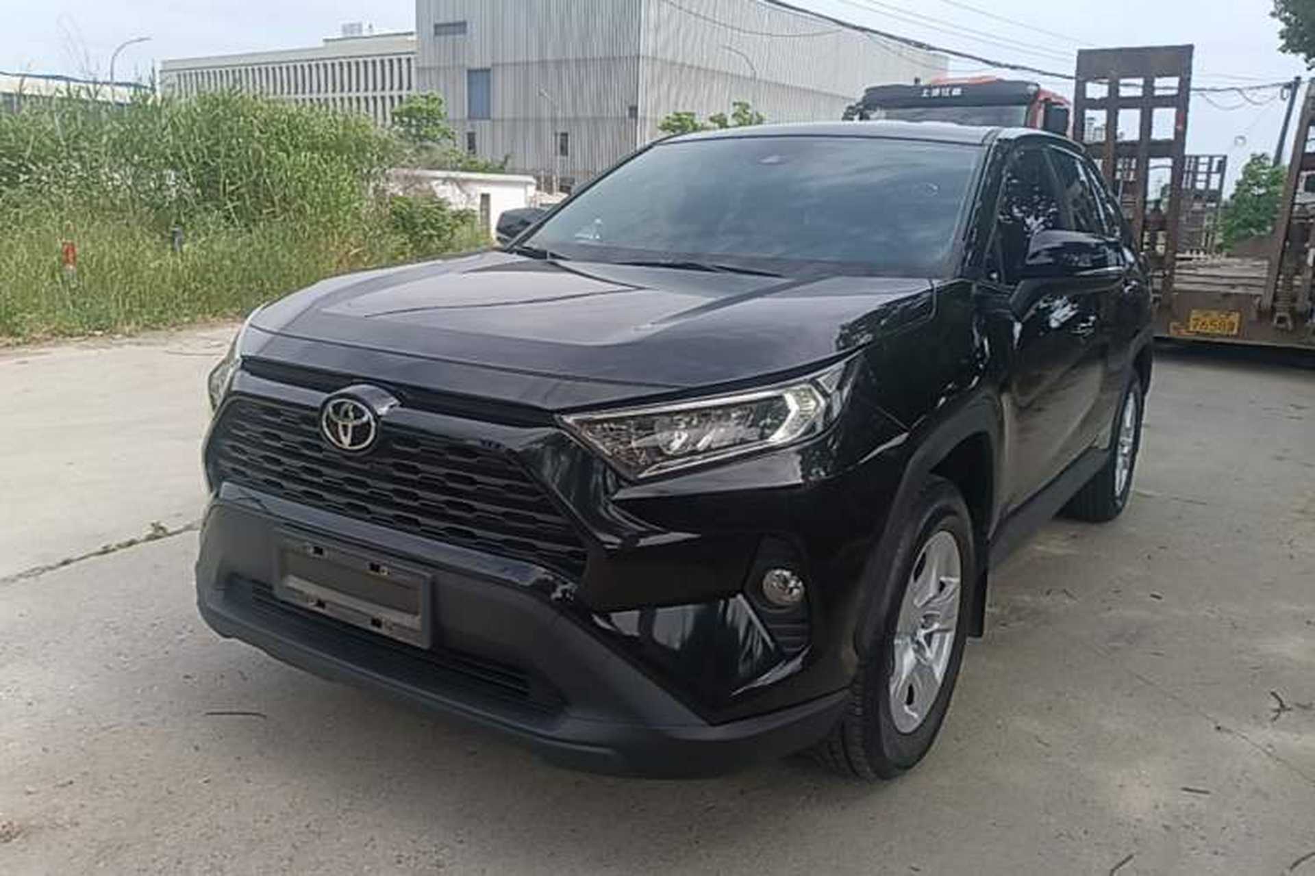 Used Toyota RAV4 2022 2.0L CVT Two-Wheel Drive Urban Edition Front Left 45 Deg