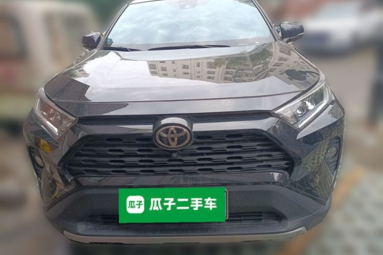 Used Toyota RAV4 2022 2.0L CVT Two-Wheel Drive Fashion Edition Front