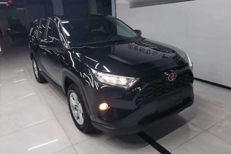Used Toyota RAV4 2022 2.0L CVT Two-Wheel Drive Urban Edition Front Right 45 Deg