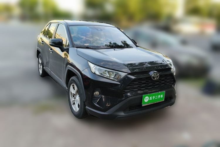 Used Toyota RAV4 2022 2.0L CVT Two-Wheel Drive Urban Edition Front Right 45 Deg