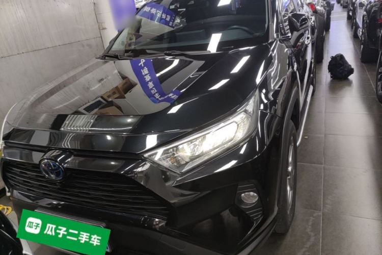 Used Toyota RAV4 2022 Dual-Engine 2.5L E-CVT Two-Wheel Drive Elite Edition Front