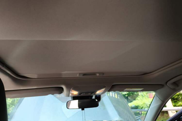 Used Toyota RAV4 2022 2.0L CVT 4x4 Style Plus Edition Headliner