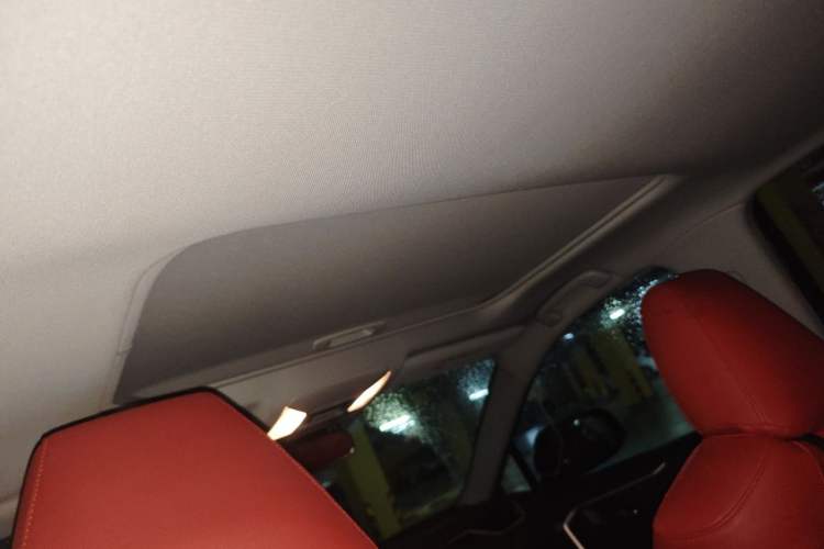 Used Toyota RAV4 2022 2.0L CVT Two-Wheel Drive Fashion Edition Headliner