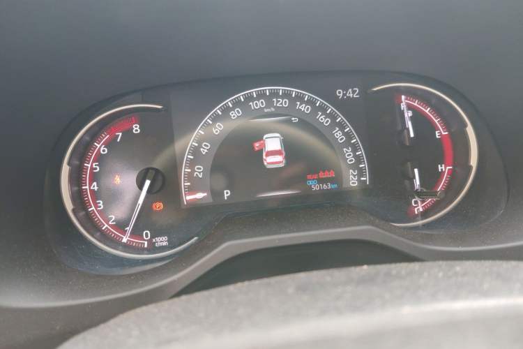 Used Toyota RAV4 2022 2.0L CVT Two-Wheel Drive Fashion Edition Instrument Cluster