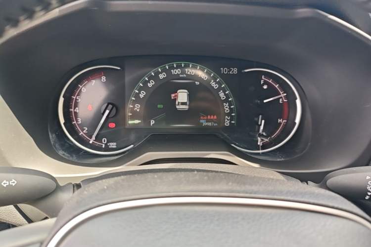 Used Toyota RAV4 2022 2.0L CVT Two-Wheel Drive Fashion Plus Edition Instrument Cluster