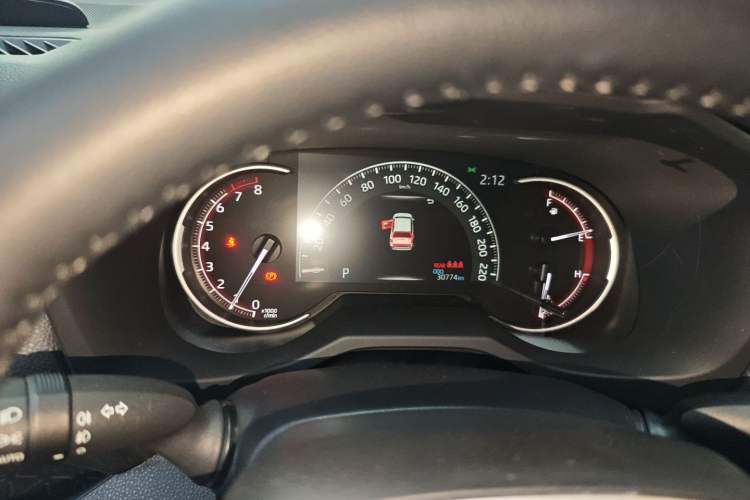 Used Toyota RAV4 2022 2.0L CVT Two-Wheel Drive Fashion Edition Instrument Cluster