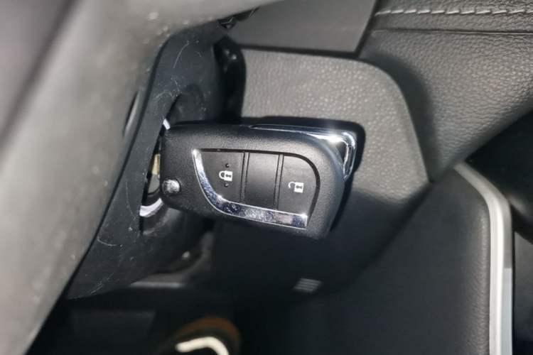 Used Toyota RAV4 2022 2.0L CVT Two-Wheel Drive Urban Edition Interior 1