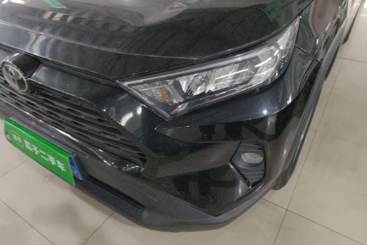 Used Toyota RAV4 2022 2.0L CVT Two-Wheel Drive Urban Edition Left Front Headlight