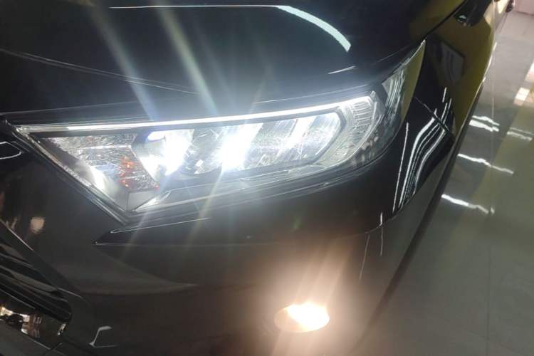 Used Toyota RAV4 2022 2.0L CVT Two-Wheel Drive Urban Edition Left Front Headlight