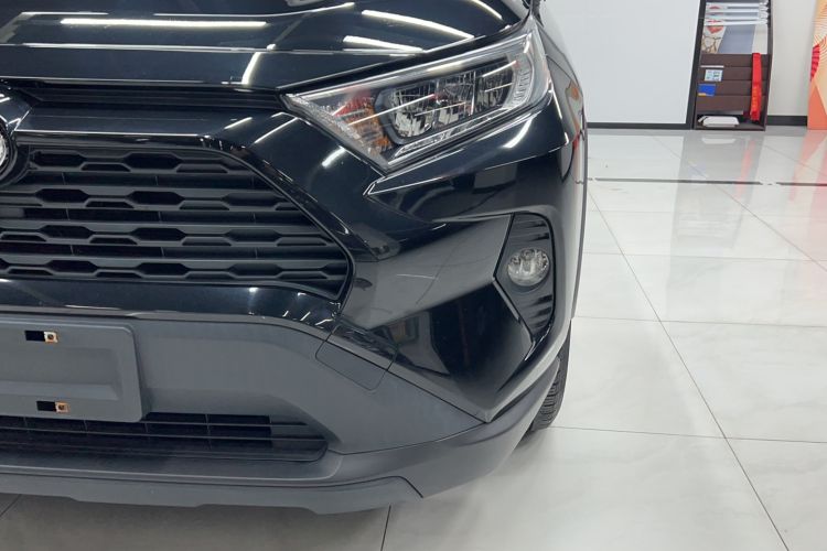 Used Toyota RAV4 2022 2.0L CVT Two-Wheel Drive Urban Edition Left Front Headlight