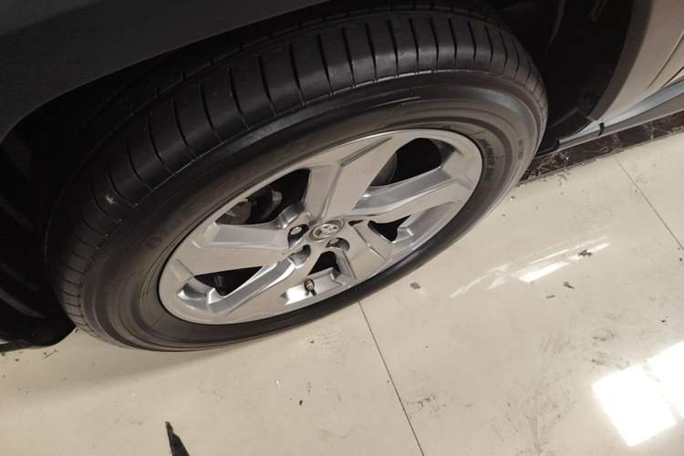 Used Toyota RAV4 2022 2.0L CVT Two-Wheel Drive Fashion Edition Left Front Wheel Hub