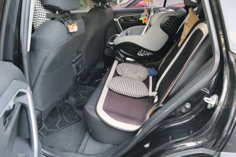 Used Toyota RAV4 2022 2.0L CVT Two-Wheel Drive Urban Edition Left Rear Seat