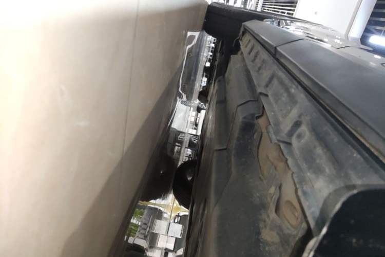 Used Toyota RAV4 2022 2.0L CVT Two-Wheel Drive Fashion Plus Edition Left Side Sill