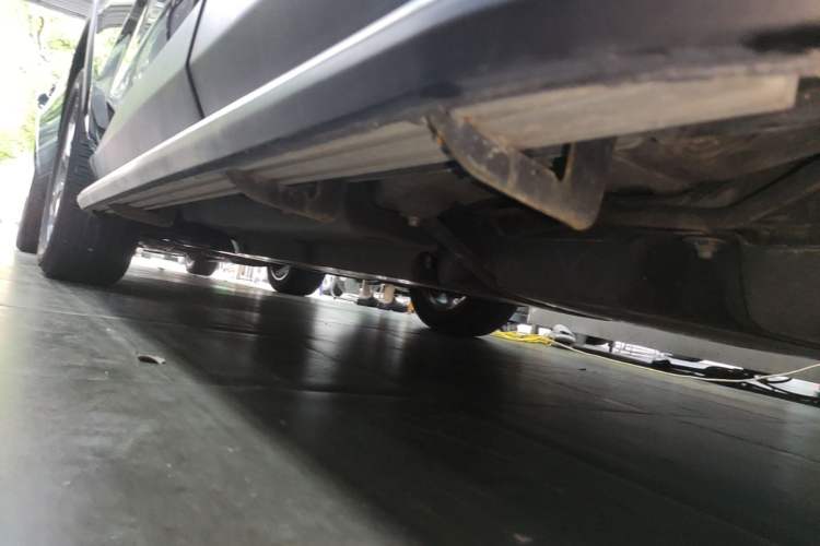 Used Toyota RAV4 2022 Dual-Engine 2.5L E-CVT Two-Wheel Drive Elite Edition Left Side Sill