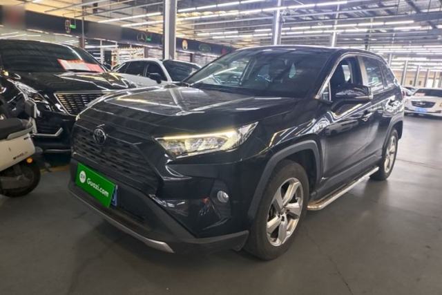 Toyota RAV4 2022 2.0L CVT Two-Wheel Drive Fashion Edition usado