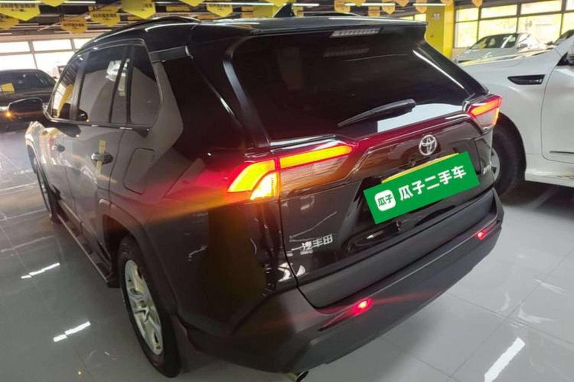 Used Toyota RAV4 2022 2.0L CVT Two-Wheel Drive Urban Edition Rear Left 45 Deg
