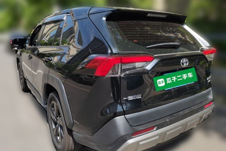 Used Toyota RAV4 2022 2.0L CVT 4x4 Style Plus Edition Rear Left 45 Deg