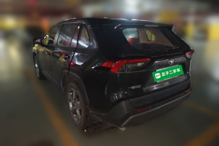 Used Toyota RAV4 2022 2.0L CVT Two-Wheel Drive Fashion Edition Rear Left 45 Deg
