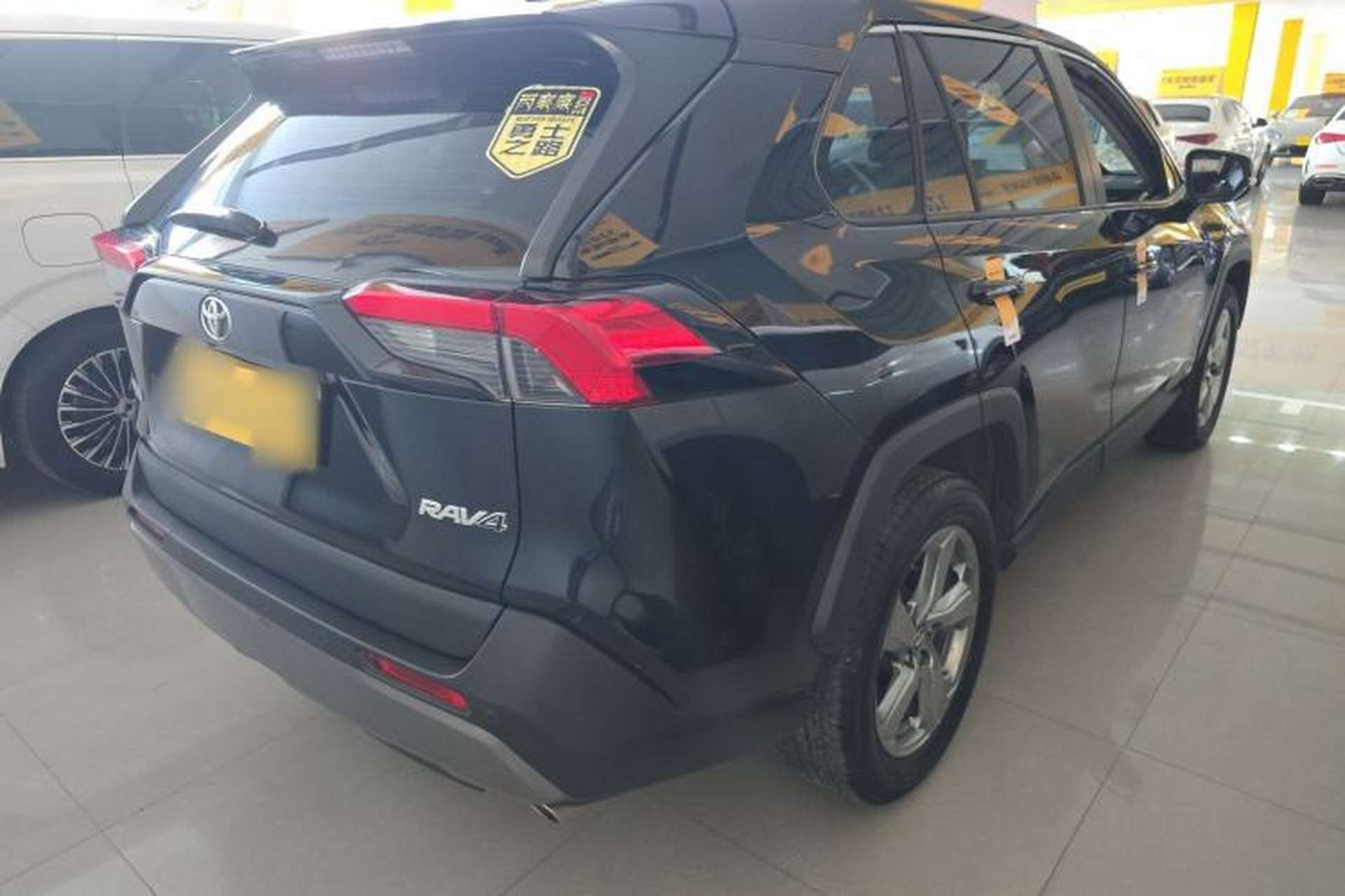 Used Toyota RAV4 2022 2.0L CVT Two-Wheel Drive Fashion Plus Edition Rear Right 45 Deg