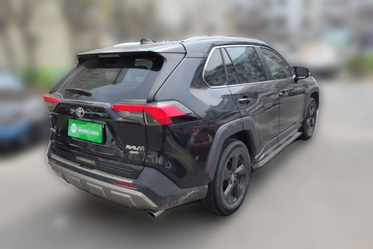 Used Toyota RAV4 2022 2.0L CVT 4x4 Style Plus Edition Rear Right 45 Deg