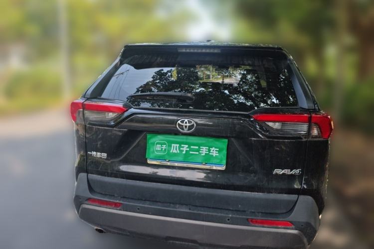 Used Toyota RAV4 2022 2.0L CVT Two-Wheel Drive Fashion Plus Edition Rear