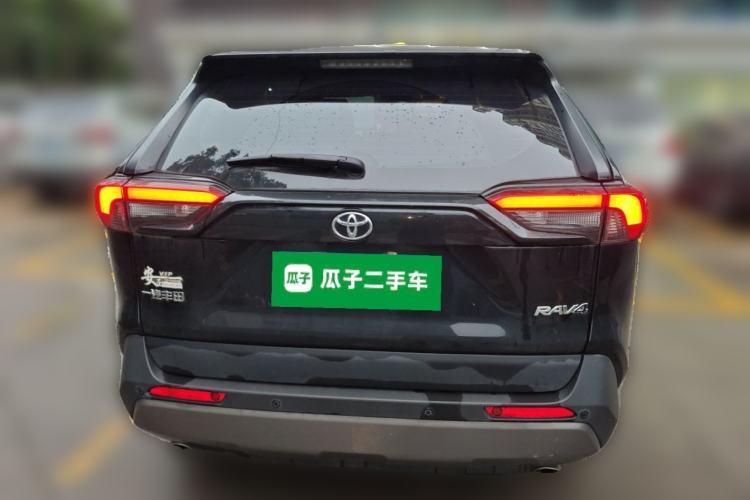 Used Toyota RAV4 2022 2.0L CVT Two-Wheel Drive Fashion Edition Rear