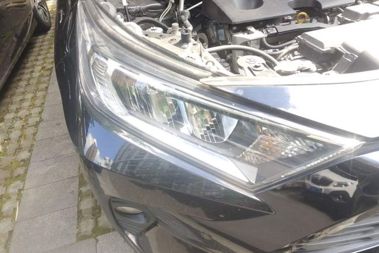 Used Toyota RAV4 2022 2.0L CVT Two-Wheel Drive Urban Edition Right Front Headlight