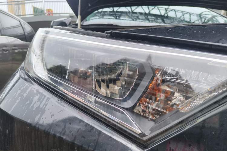 Used Toyota RAV4 2022 2.0L CVT Two-Wheel Drive Urban Edition Right Front Headlight