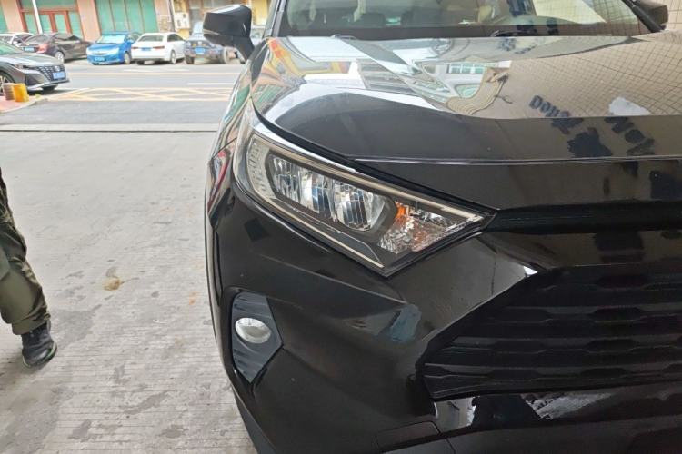Used Toyota RAV4 2022 2.0L CVT Two-Wheel Drive Fashion Edition Right Front Headlight