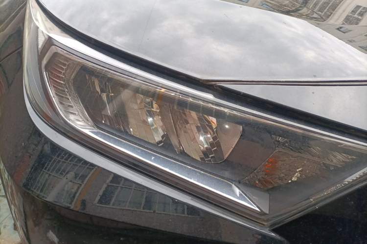 Used Toyota RAV4 2022 2.0L CVT Two-Wheel Drive Fashion Edition Right Front Headlight