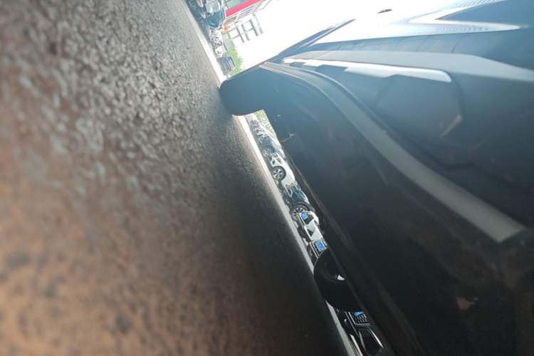 Used Toyota RAV4 2022 2.0L CVT 4x4 Style Plus Edition Right Side Sill