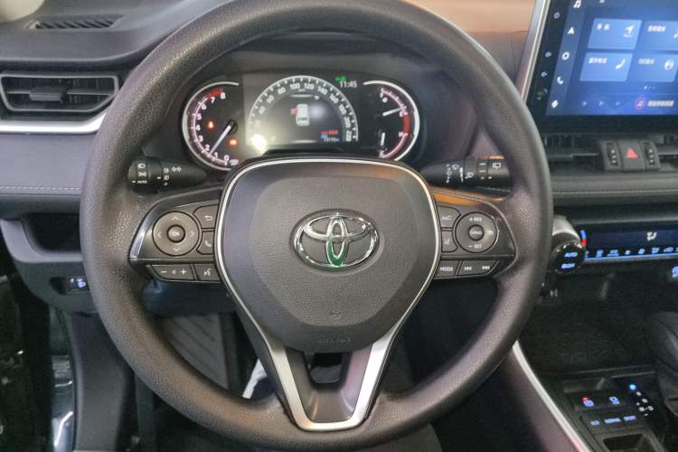 Used Toyota RAV4 2022 2.0L CVT Two-Wheel Drive Fashion Edition Steering Wheel
