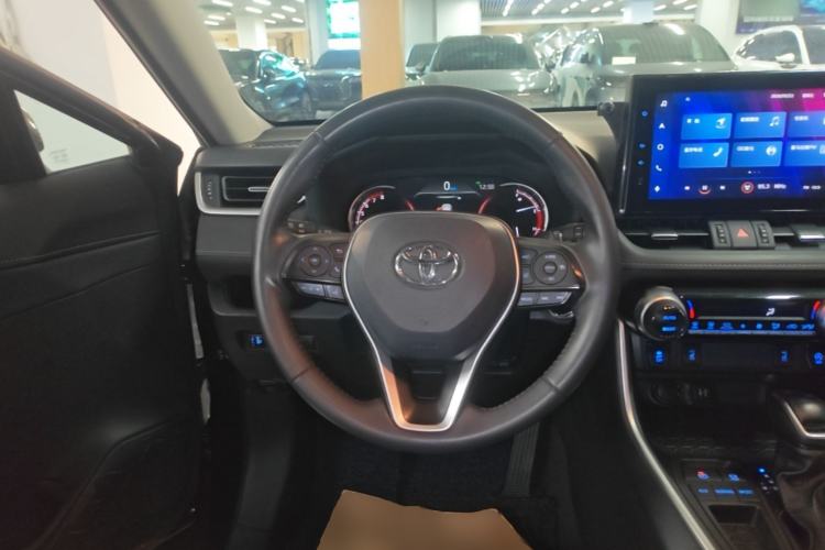 Used Toyota RAV4 2022 2.0L CVT Two-Wheel Drive Fashion Plus Edition Steering Wheel