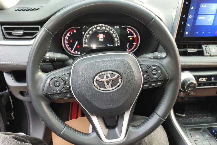 Used Toyota RAV4 2022 2.0L CVT Two-Wheel Drive Fashion Plus Edition Steering Wheel