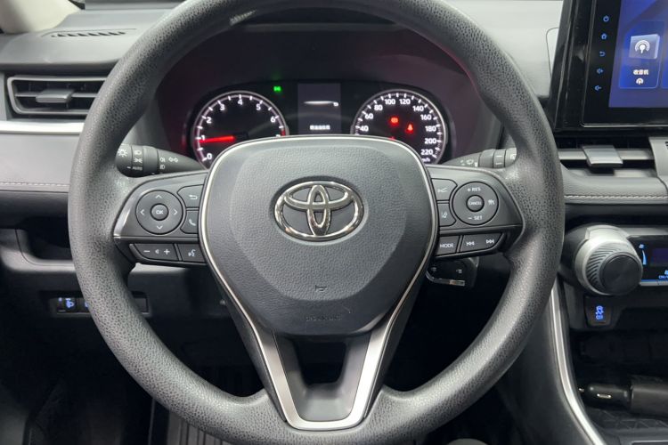 Used Toyota RAV4 2022 2.0L CVT Two-Wheel Drive Urban Edition Steering Wheel