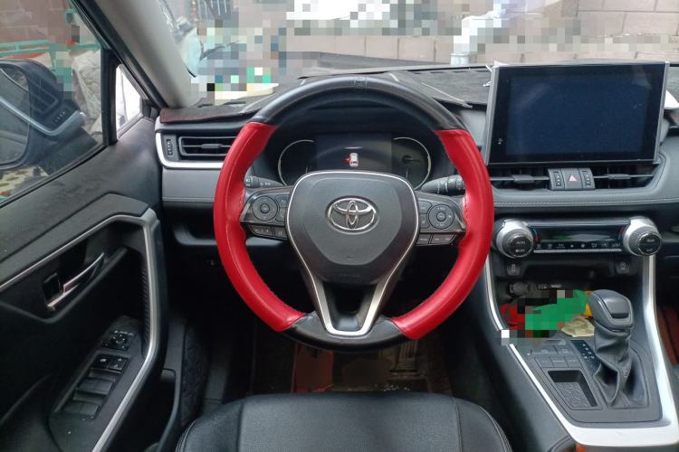 Used Toyota RAV4 2022 2.0L CVT Two-Wheel Drive Fashion Edition Steering Wheel