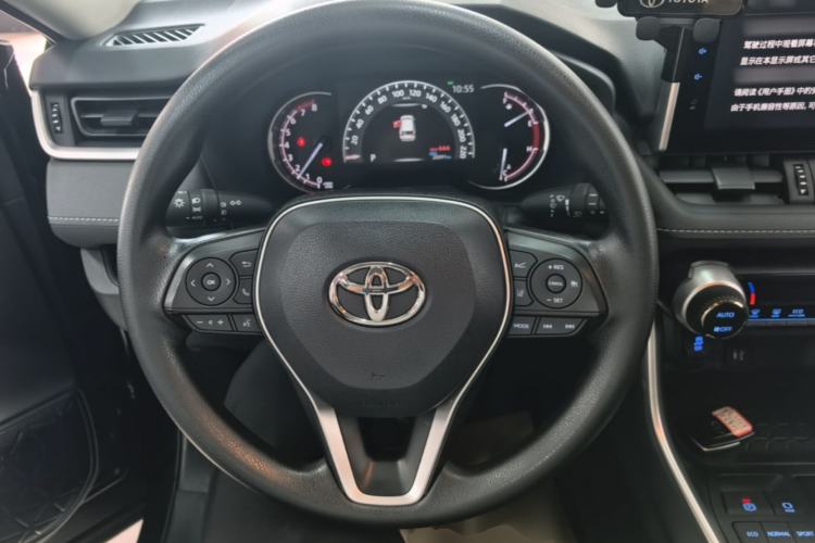 Used Toyota RAV4 2022 2.0L CVT Two-Wheel Drive Fashion Edition Steering Wheel
