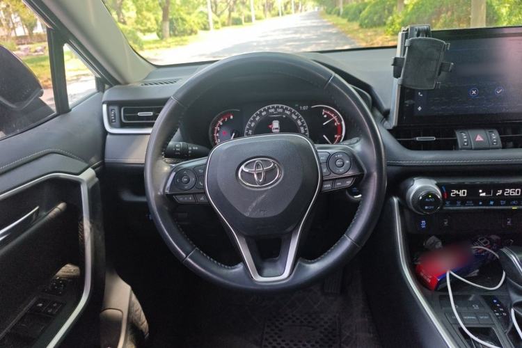 Used Toyota RAV4 2022 2.0L CVT Two-Wheel Drive Fashion Plus Edition Steering Wheel