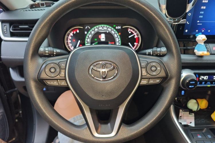 Used Toyota RAV4 2022 2.0L CVT Two-Wheel Drive Fashion Edition Steering Wheel
