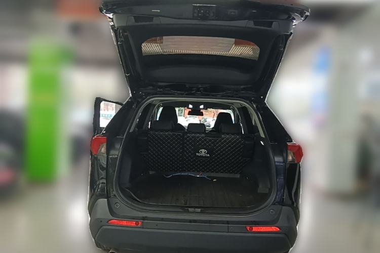 Used Toyota RAV4 2022 2.0L CVT Two-Wheel Drive Urban Edition Trunk