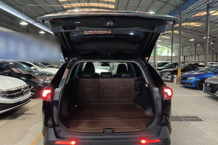 Used Toyota RAV4 2022 2.0L CVT Two-Wheel Drive Urban Edition Trunk