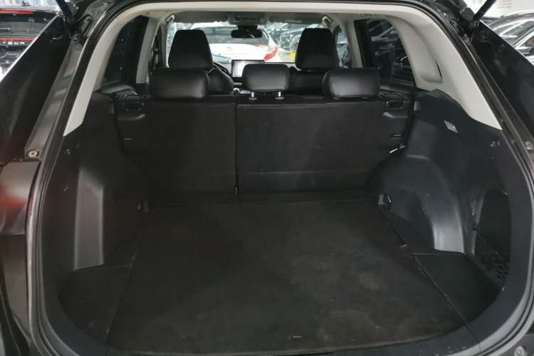 Used Toyota RAV4 2022 2.0L CVT Two-Wheel Drive Urban Edition Trunk