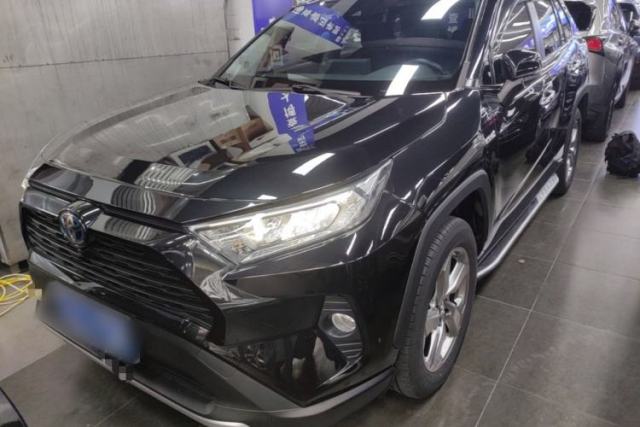 Used Toyota RAV4 2022 Dual-Engine 2.5L E-CVT Two-Wheel Drive Elite Edition