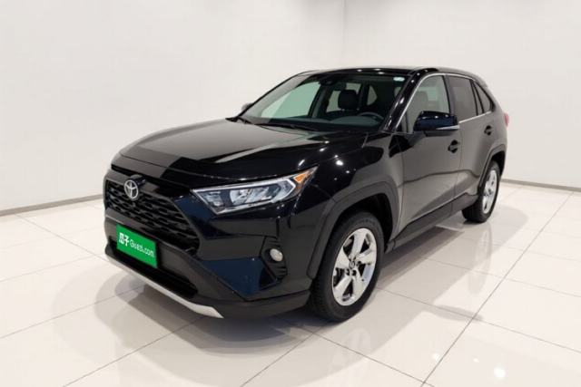 Used Toyota RAV4 2022 2.0L CVT Two-Wheel Drive Fashion Plus Edition