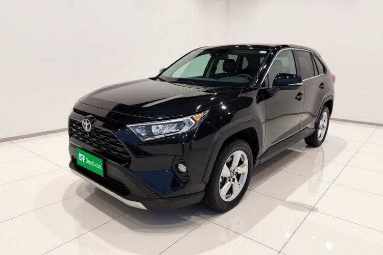 Used Toyota RAV4 2022 2.0L CVT Two-Wheel Drive Fashion Plus Edition Guazi used car, China used car export, Used car for sale, Used  cars, Cheapest cars for sale
