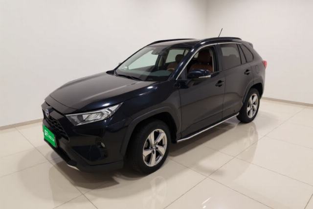 Toyota RAV4 2022 2.0L CVT Two-Wheel Drive Fashion Plus Edition d’occasion