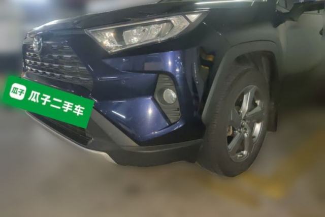 Used Toyota RAV4 2022 2.0L CVT Two-Wheel Drive Fashion Plus Edition