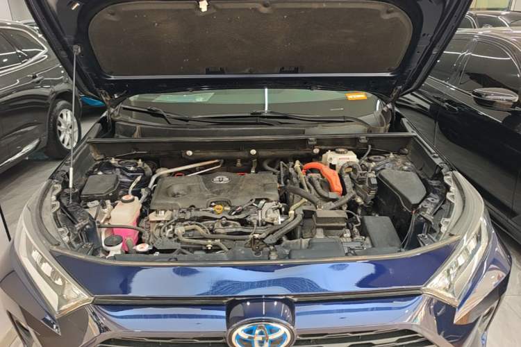 Used Toyota RAV4 2022 Dual-Engine 2.5L E-CVT Four-Wheel Drive Elite Plus Edition Engine Bay