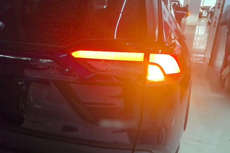Used Toyota RAV4 2022 2.0L CVT Two-Wheel Drive Fashion Edition Exterior 3